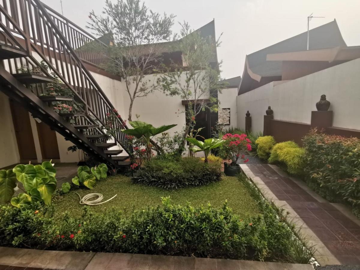 Vimala Hills Resort Cozy Villa Puncak Gadog Bogor Dış mekan fotoğraf